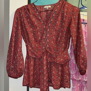 Women’s Max Studio quarter length red floral blouse